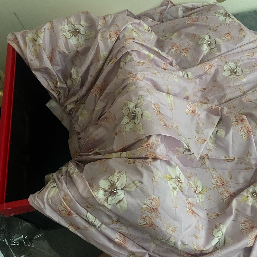 Elegant Floral Lavender Lashkaraa Lengha - Picture 9 of 13